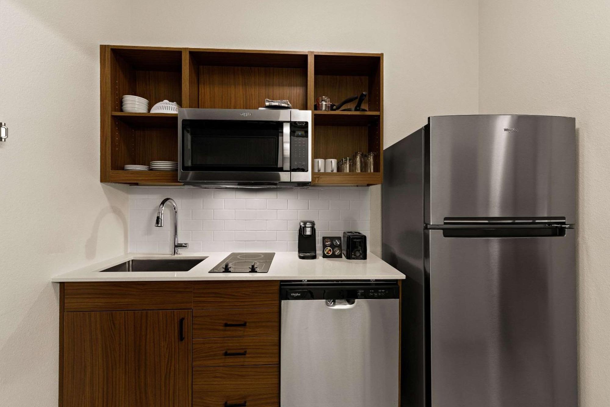 Everhome Suites El Paso Airport Near Fort Bliss Loma Terrace المظهر الخارجي الصورة