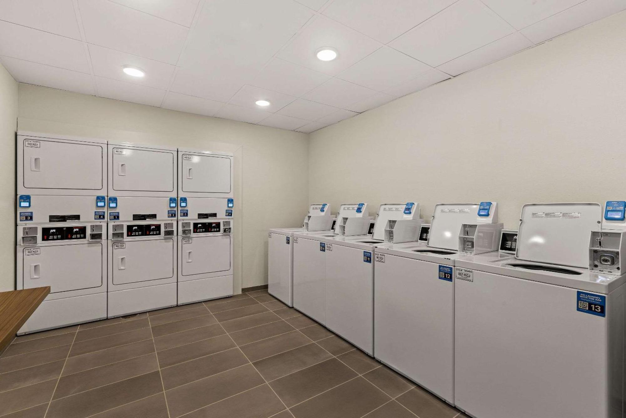 Everhome Suites El Paso Airport Near Fort Bliss Loma Terrace المظهر الخارجي الصورة