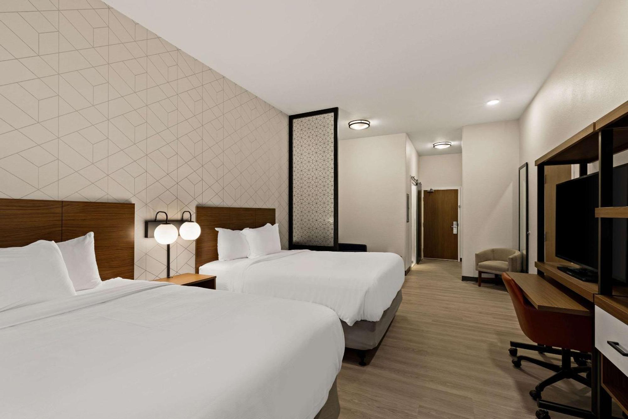 Everhome Suites El Paso Airport Near Fort Bliss Loma Terrace المظهر الخارجي الصورة