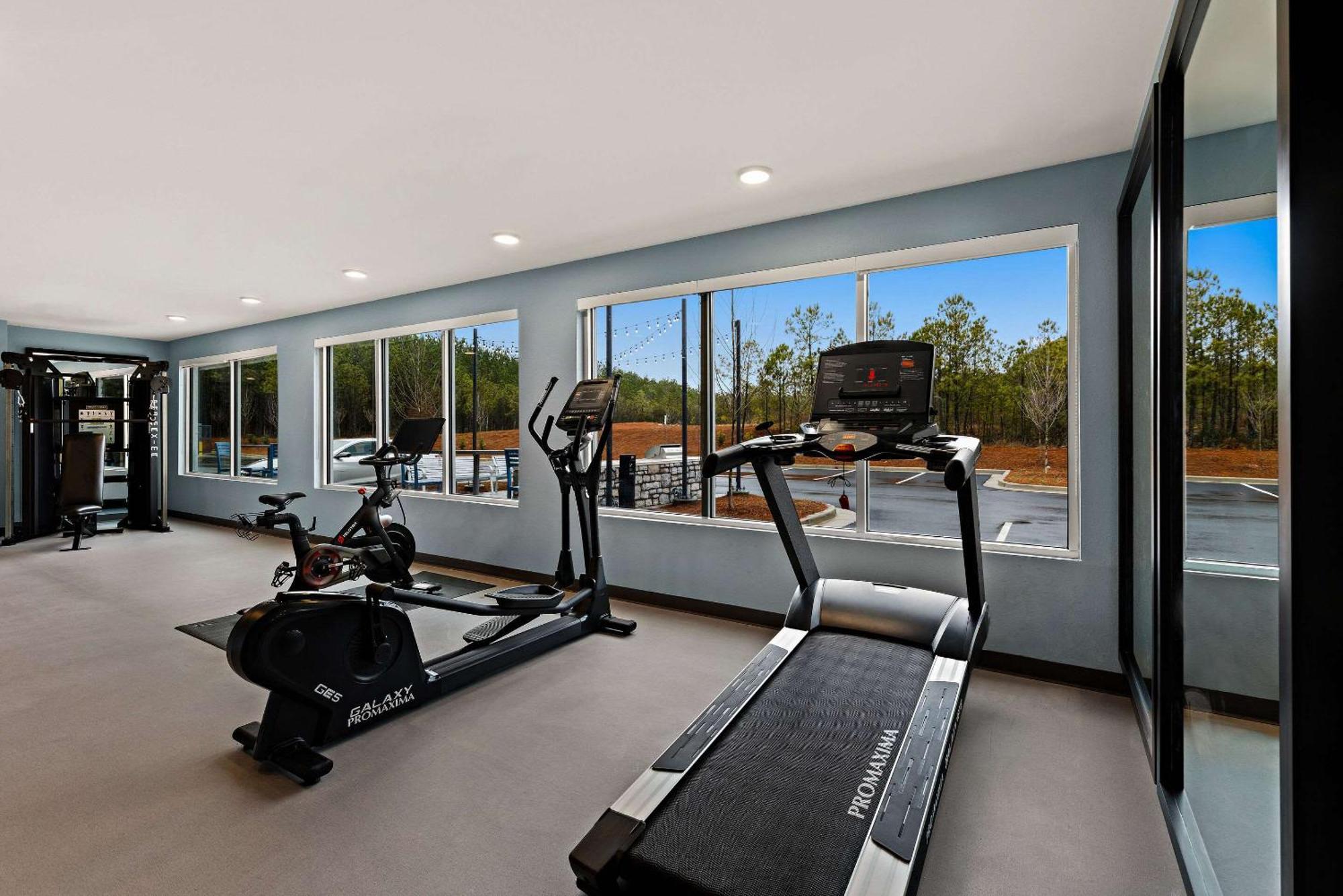 Everhome Suites El Paso Airport Near Fort Bliss Loma Terrace المظهر الخارجي الصورة
